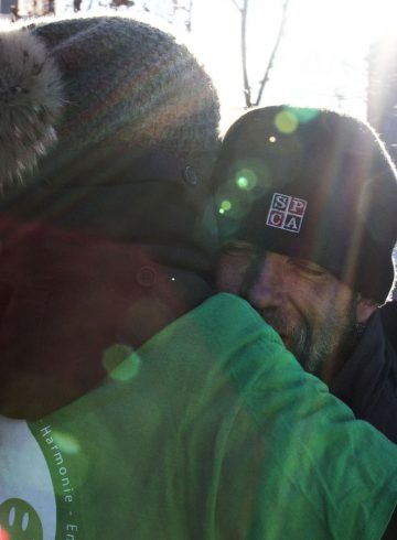 free hugs montreal winter - calins gratuits montreal hiver